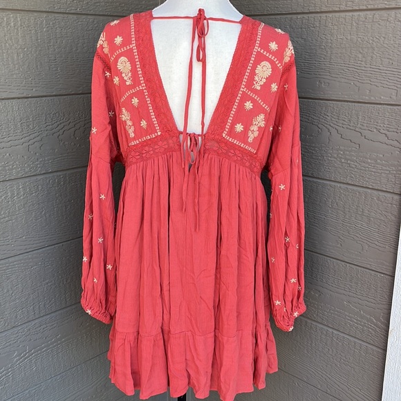 In Loom Boho Mini Dress - Picture 4 of 8